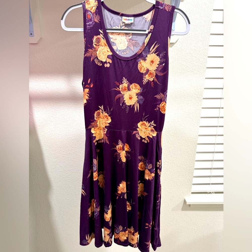 LulaRoe sleeveless dress slinky feel material size M medium